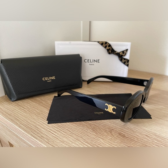 ❌SOLD❌ 
💯 Authentic CELINE Sun glasses - Picture 3 of 9